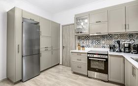 Elaia Luxury Selections Sapphire