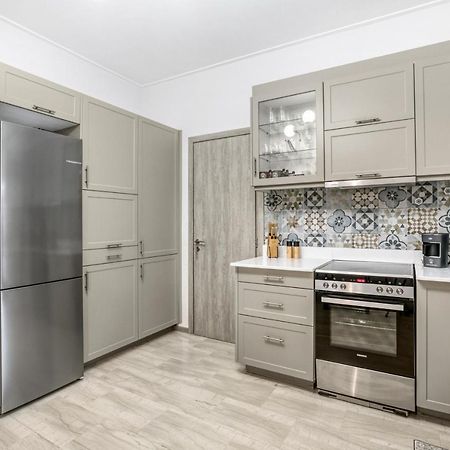 Ferienwohnung Elaia Luxury Selections Sapphire Athen Exterior foto