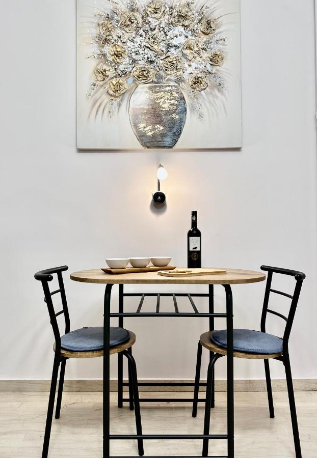 Ferienwohnung Elaia Luxury Selections Sapphire Athen Exterior foto
