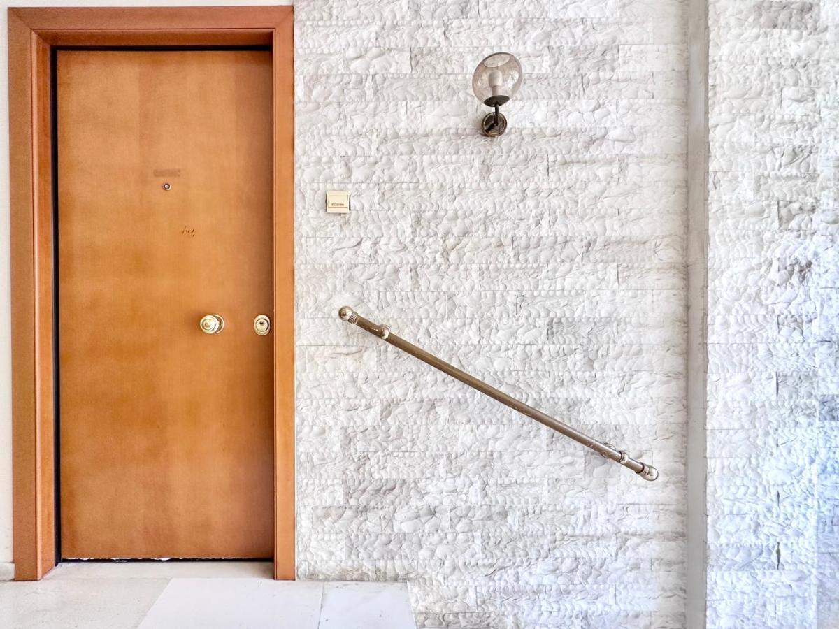 Ferienwohnung Elaia Luxury Selections Sapphire Athen Exterior foto