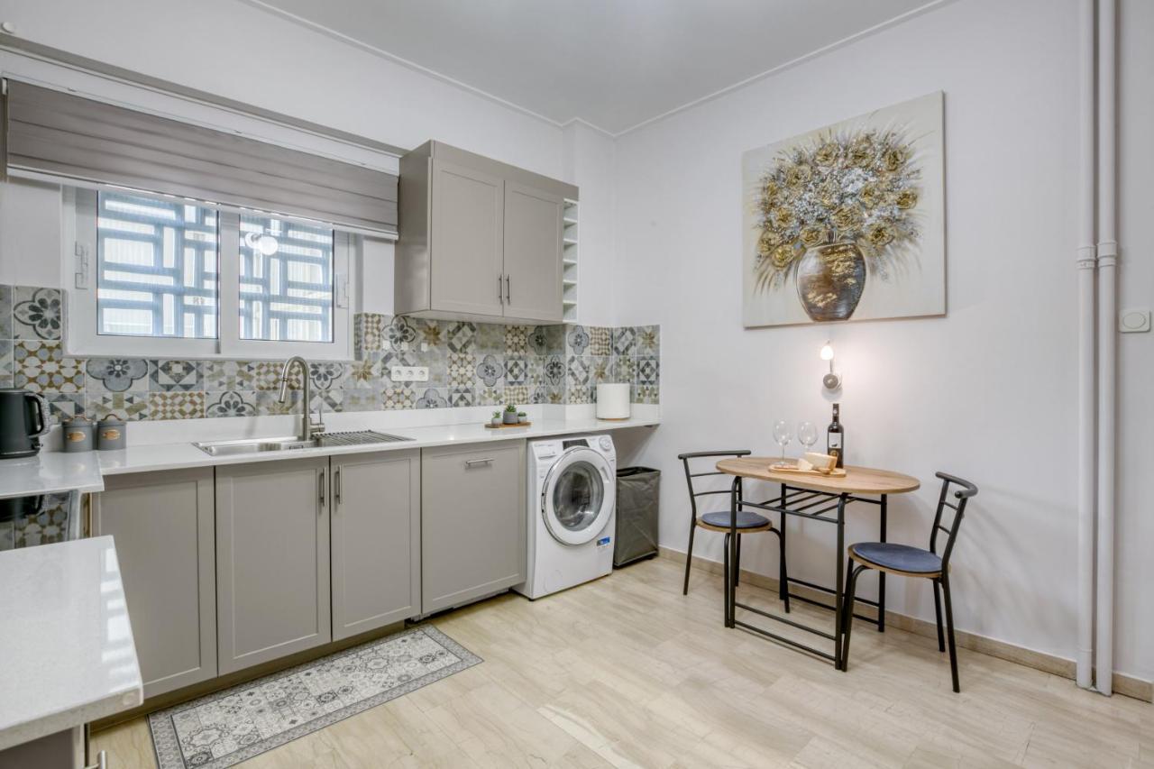 Ferienwohnung Elaia Luxury Selections Sapphire Athen Exterior foto